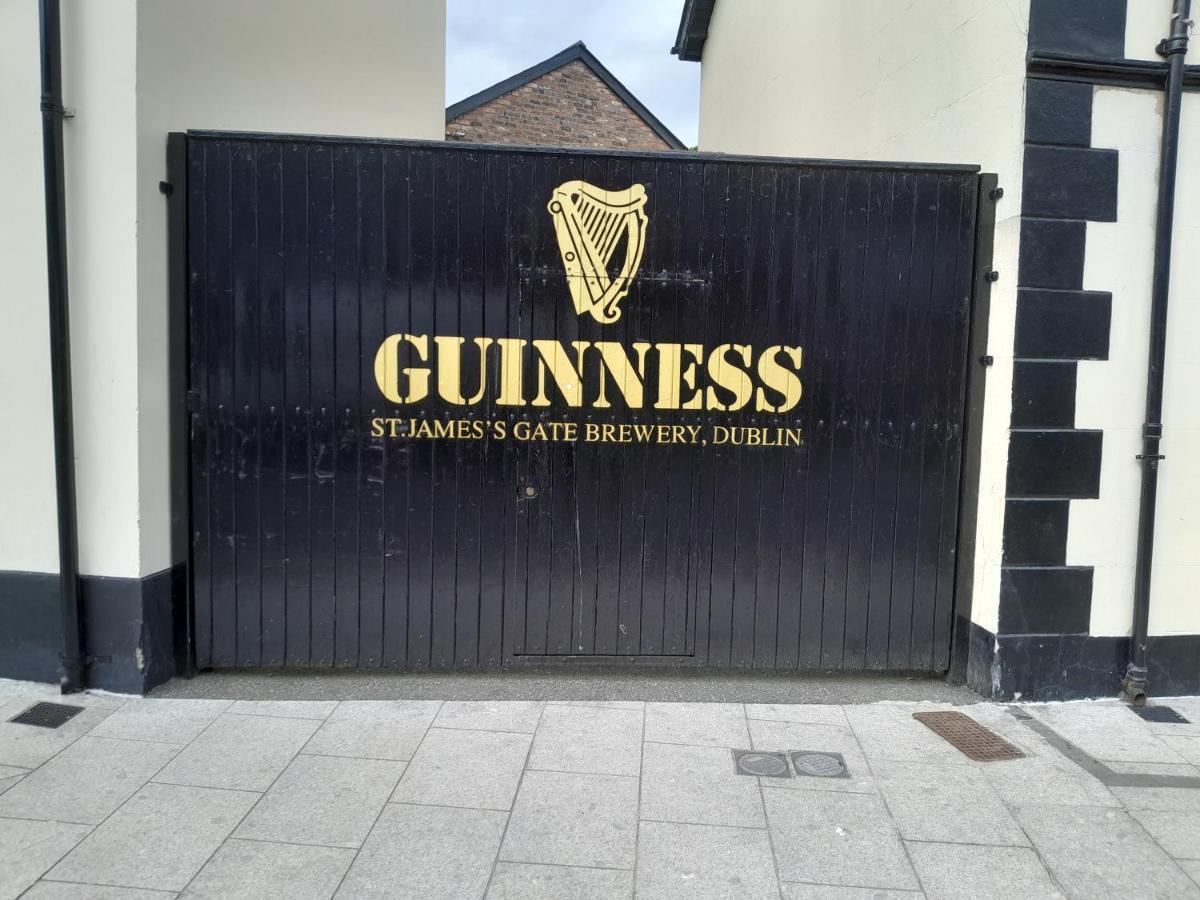 Laverty'S - The Black Bull Inn Randalstown Exterior foto